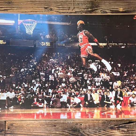 Nike Art Vintage 992 Nike Michael Jordan Slam Dunk Contest Poster